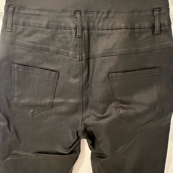 Ladies faux leather, skinny slim fit .. black pants… High waisted size small ￼ - Picture 9 of 11